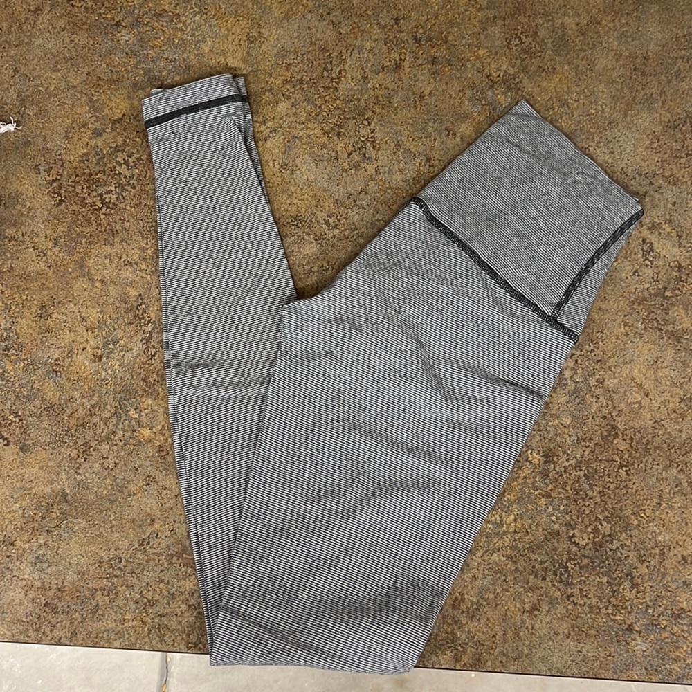 Align leggings